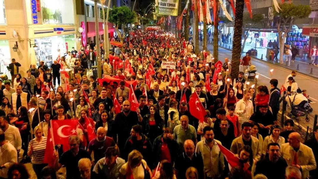 Manavgat’ta Cumhuriyet Kortejinin Ucu Bucağı Görünmedi! 2